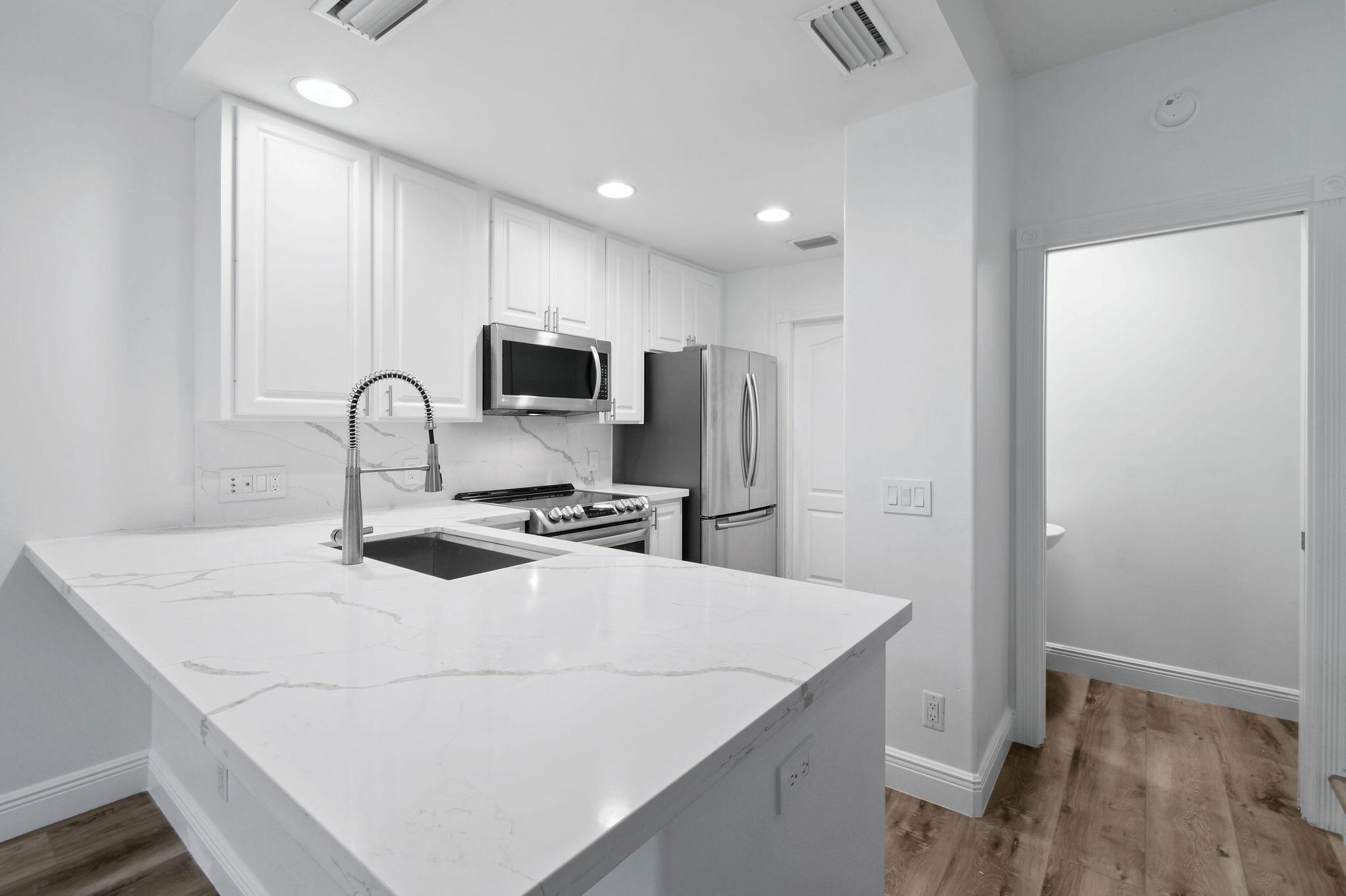 354 Jacaranda Dr Jupiter, FL 33458