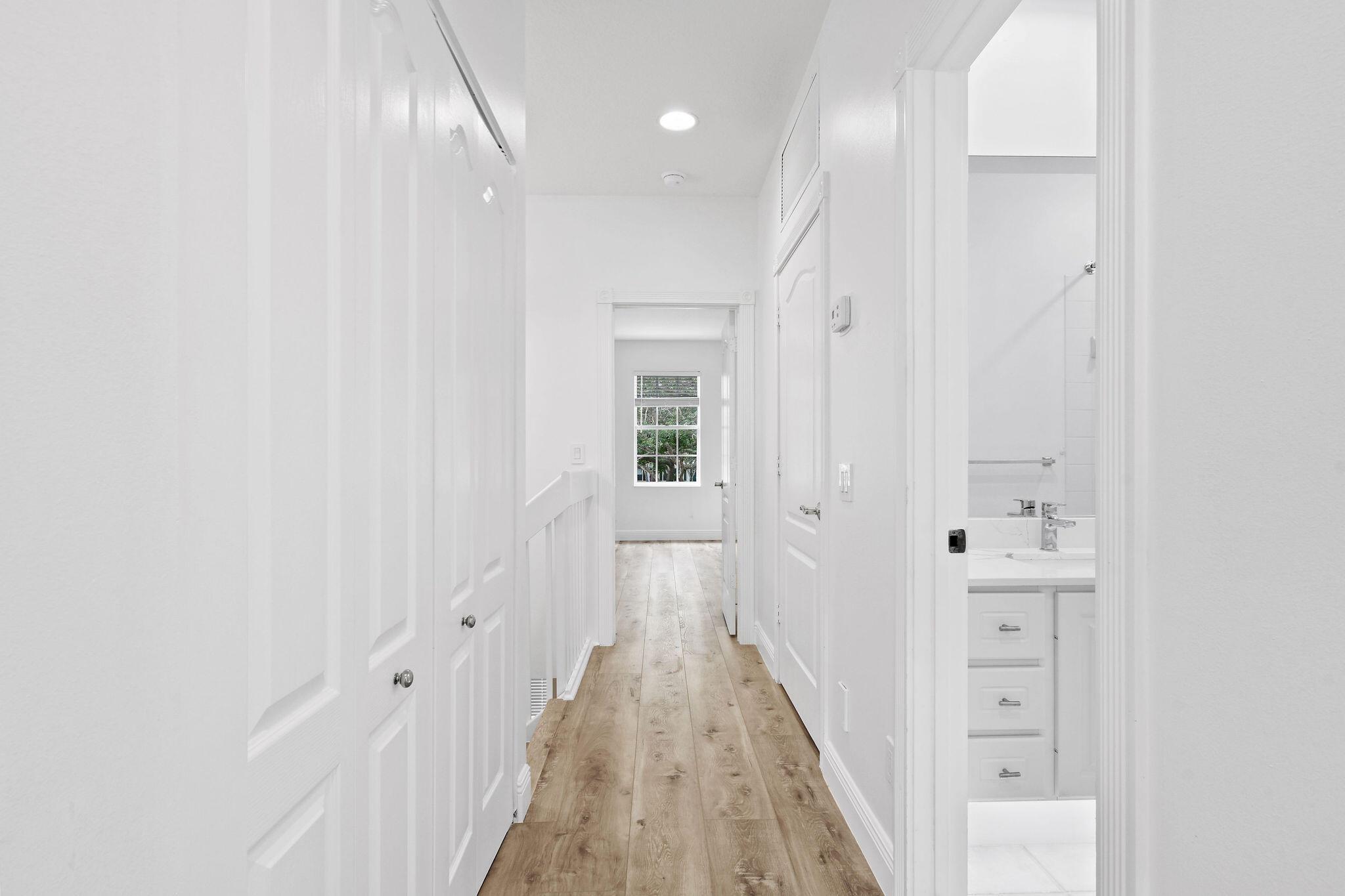 354 Jacaranda Dr Jupiter, FL 33458