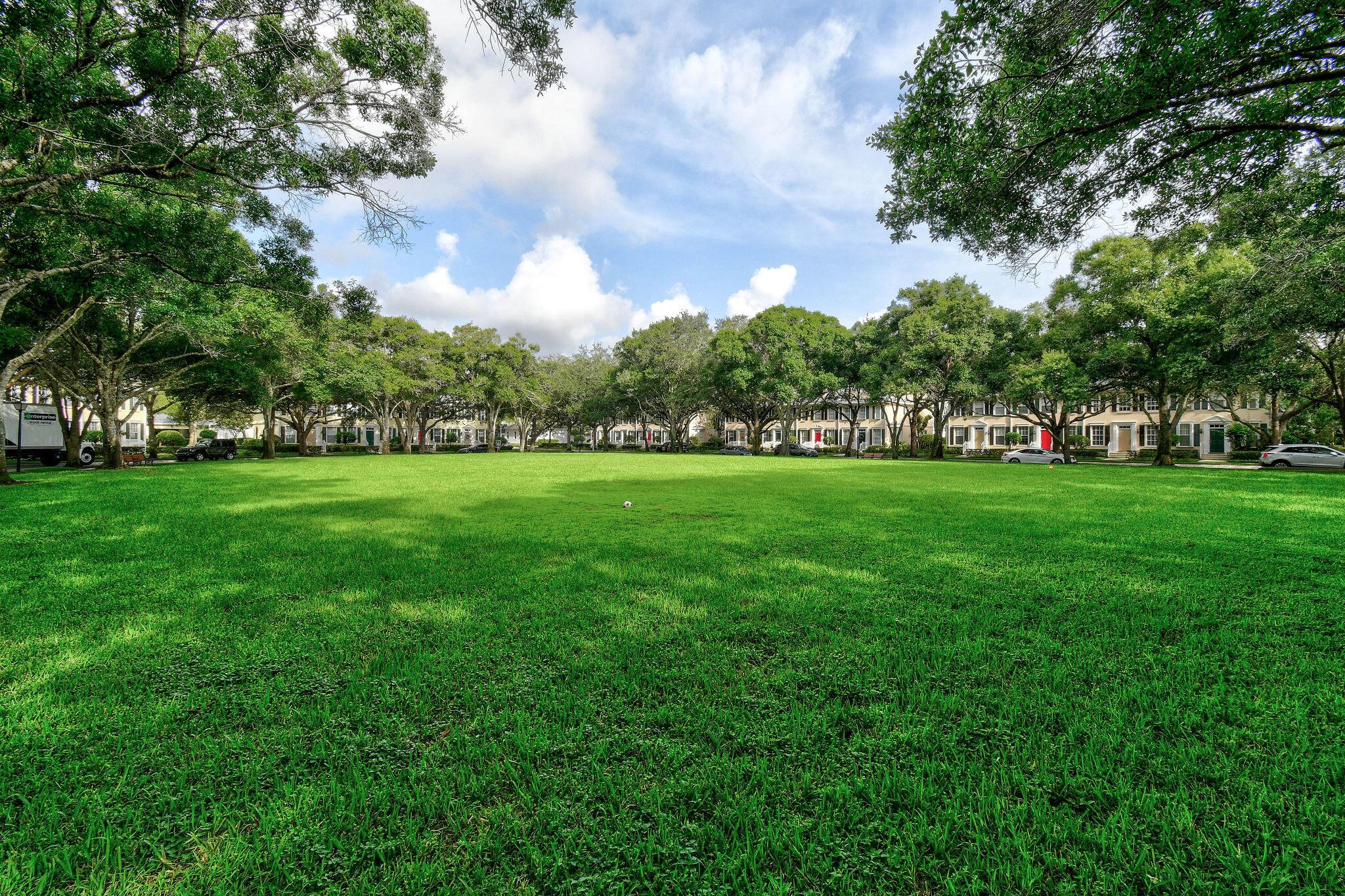 354 Jacaranda Dr Jupiter, FL 33458