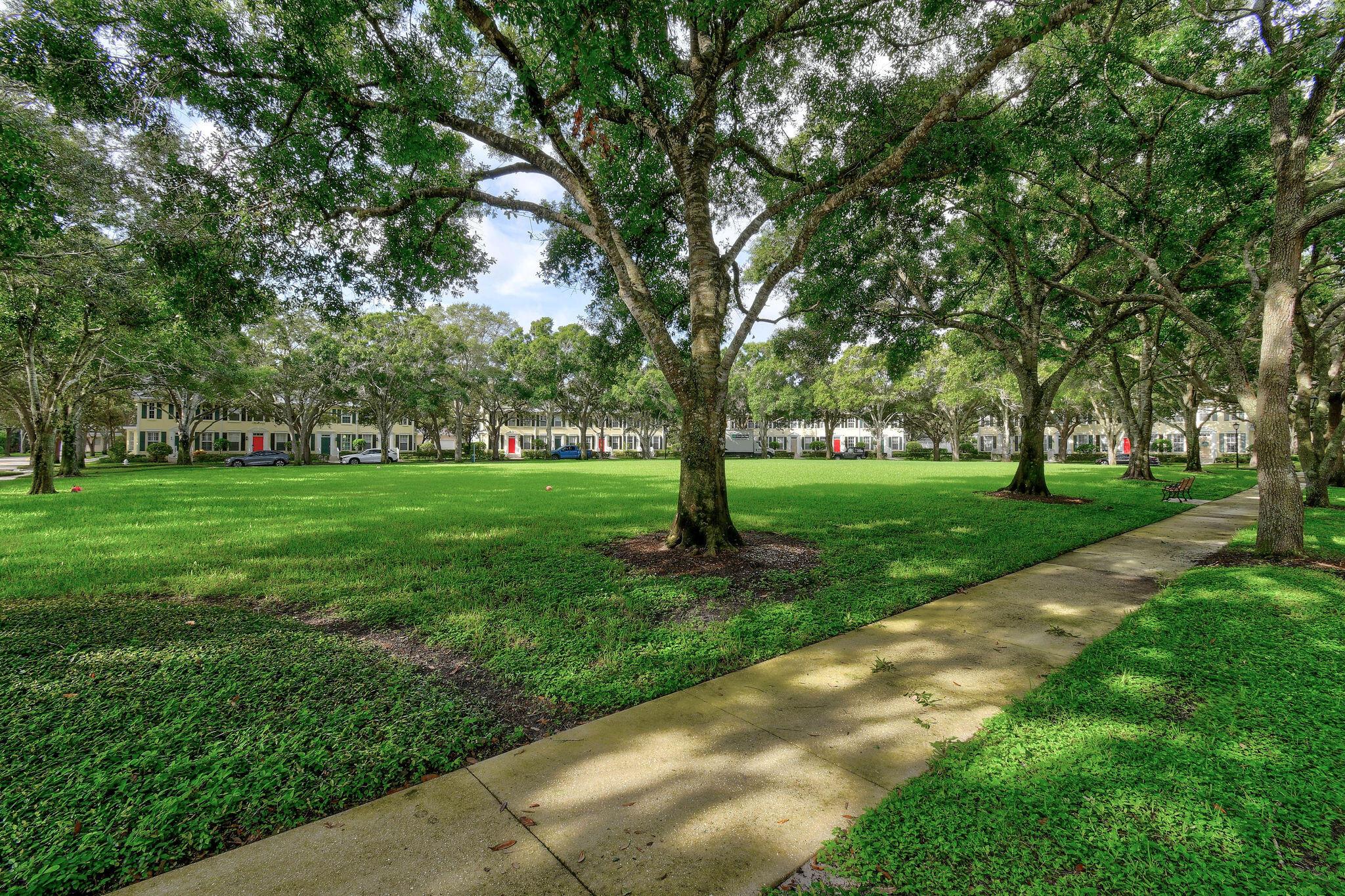 354 Jacaranda Dr Jupiter, FL 33458