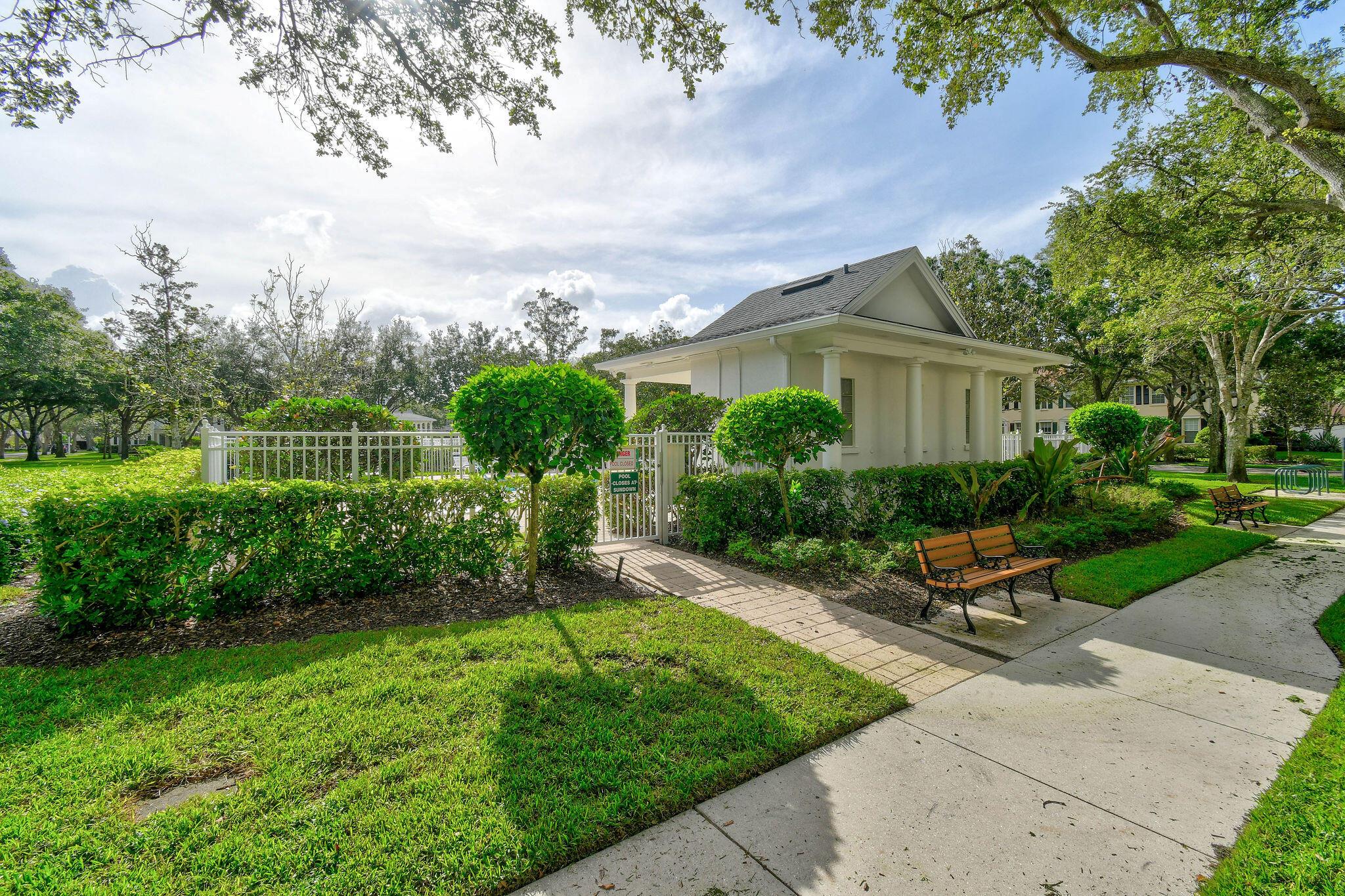 354 Jacaranda Dr Jupiter, FL 33458