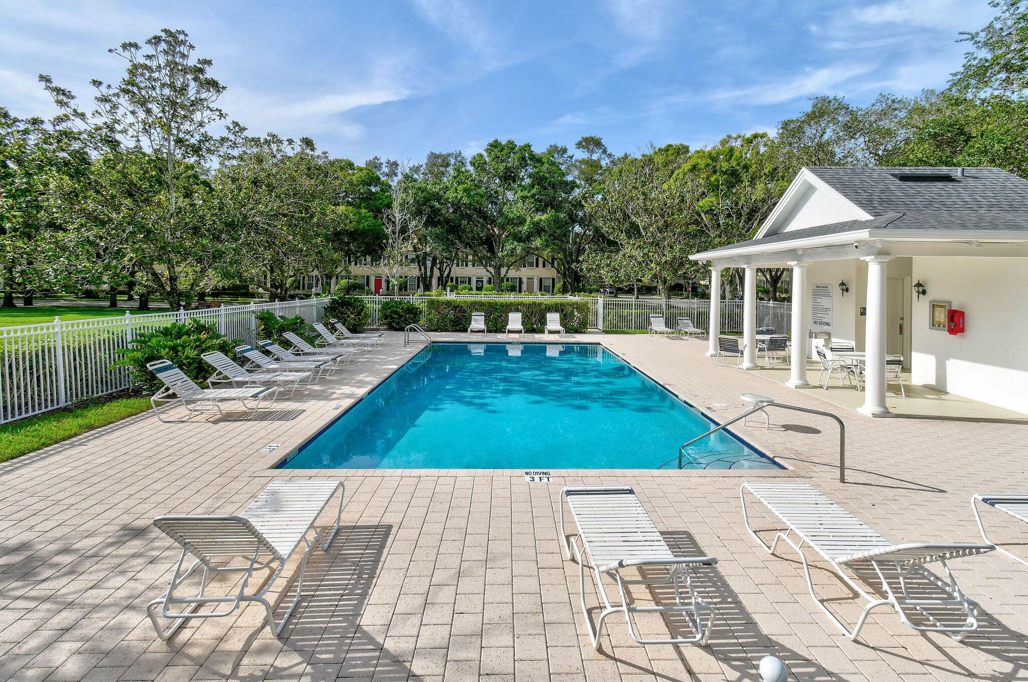 354 Jacaranda Dr Jupiter, FL 33458