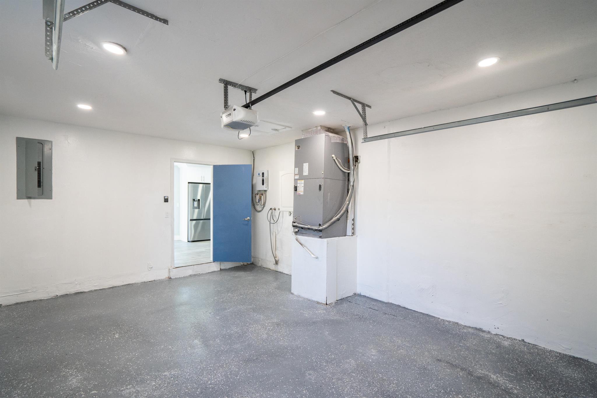 6210 SW 6th St Margate, FL 33068