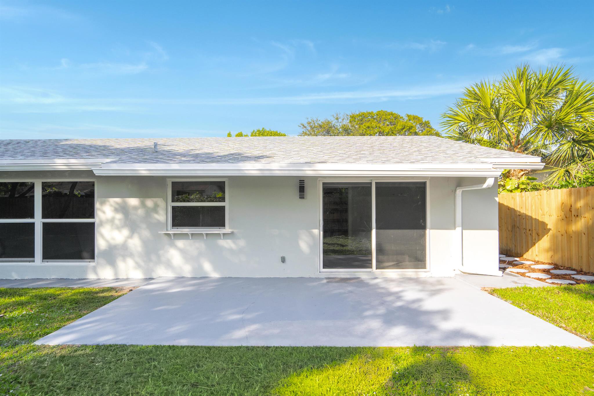 6210 SW 6th St Margate, FL 33068