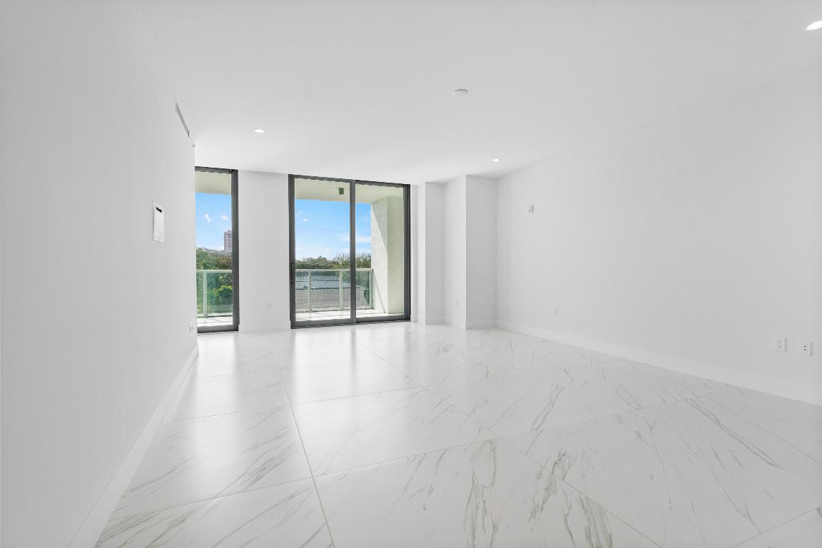 495 E Royal Palm #402 Boca Raton, FL 33432