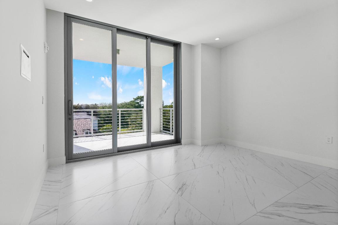 495 E Royal Palm #402 Boca Raton, FL 33432