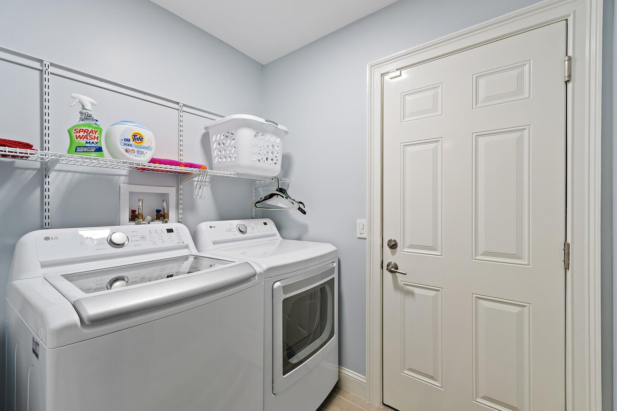 348 River Dr Tequesta, FL 33469