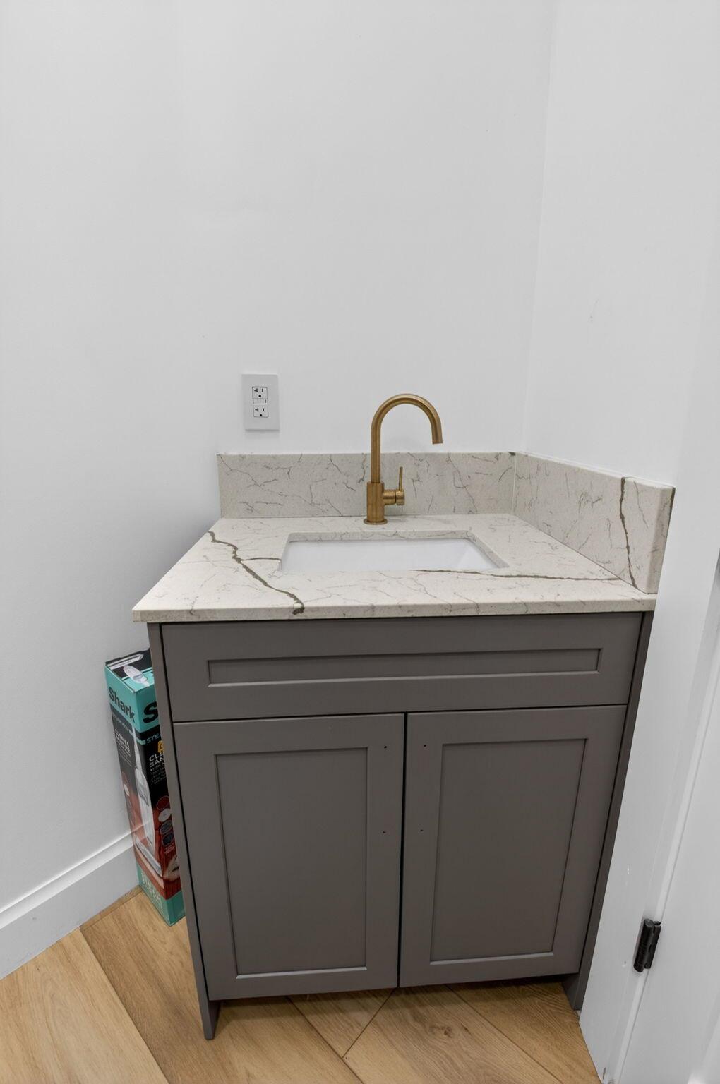 17108 Newport Clb Dr Boca Raton, FL 33496