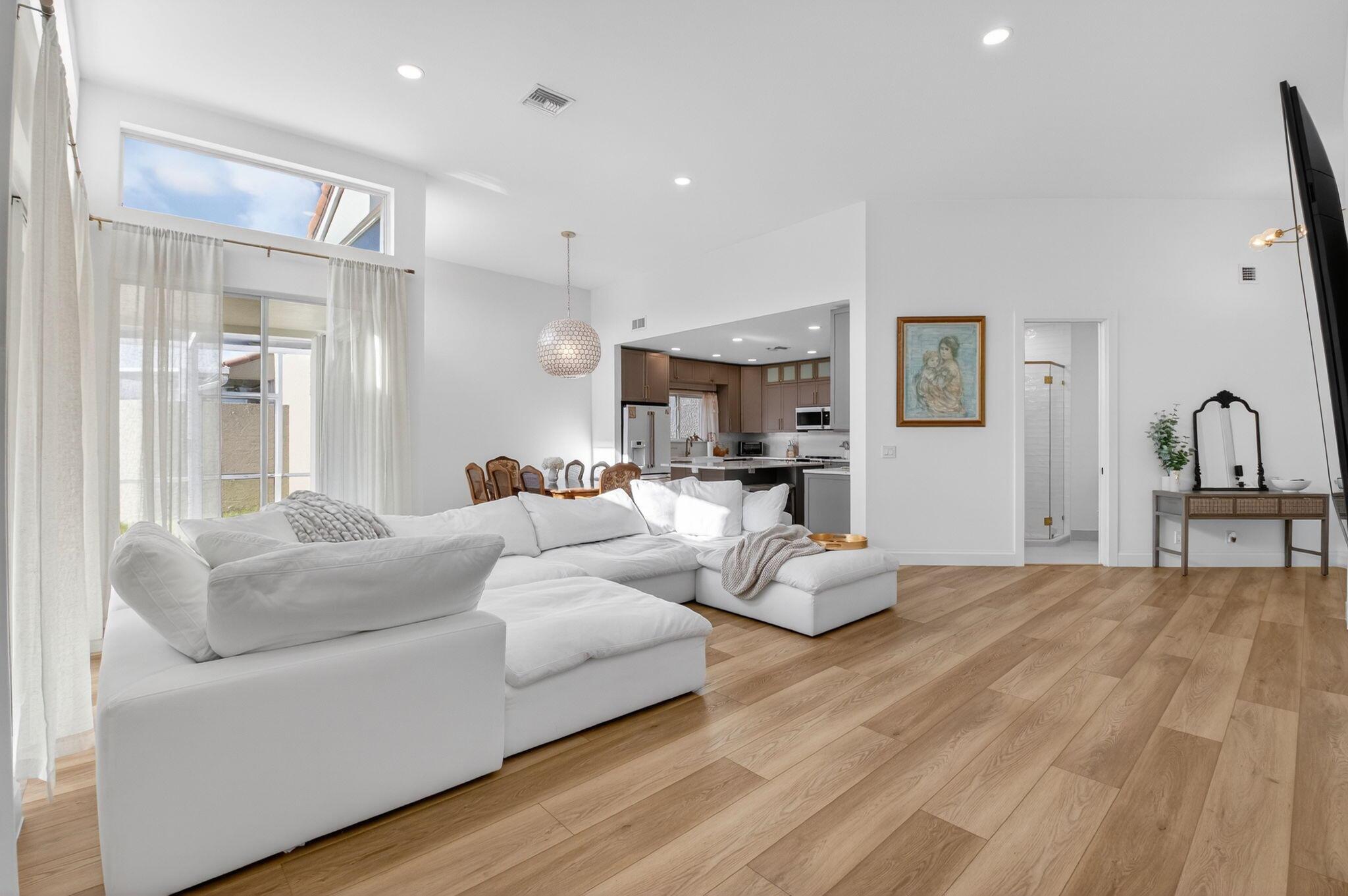 17108 Newport Clb Dr Boca Raton, FL 33496