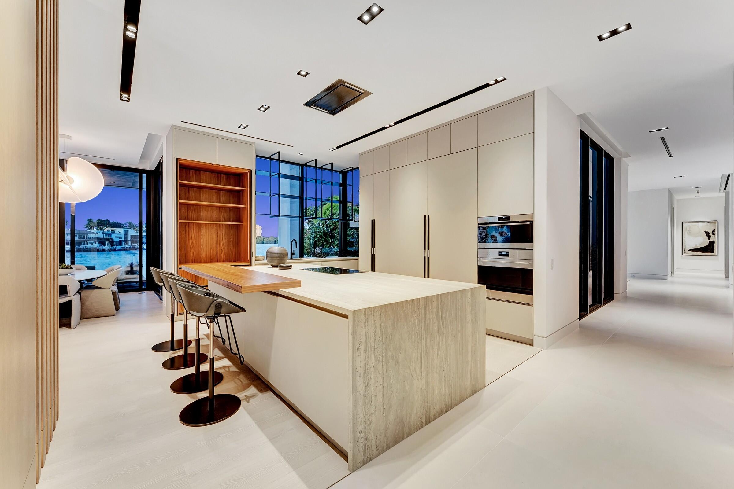 829 Orchid Boca Raton, FL 33432