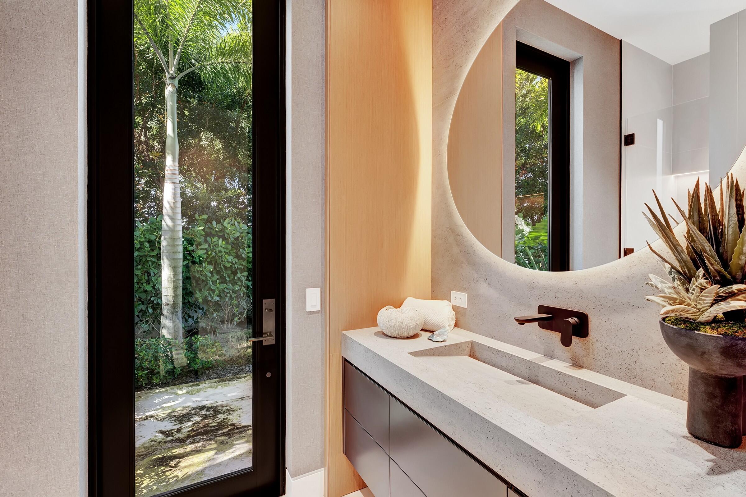 829 Orchid Boca Raton, FL 33432