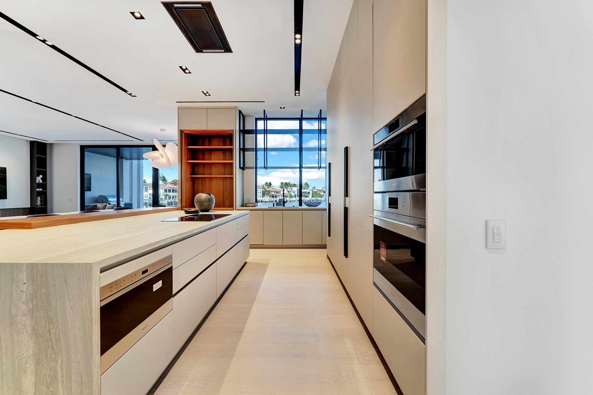 829 Orchid Boca Raton, FL 33432