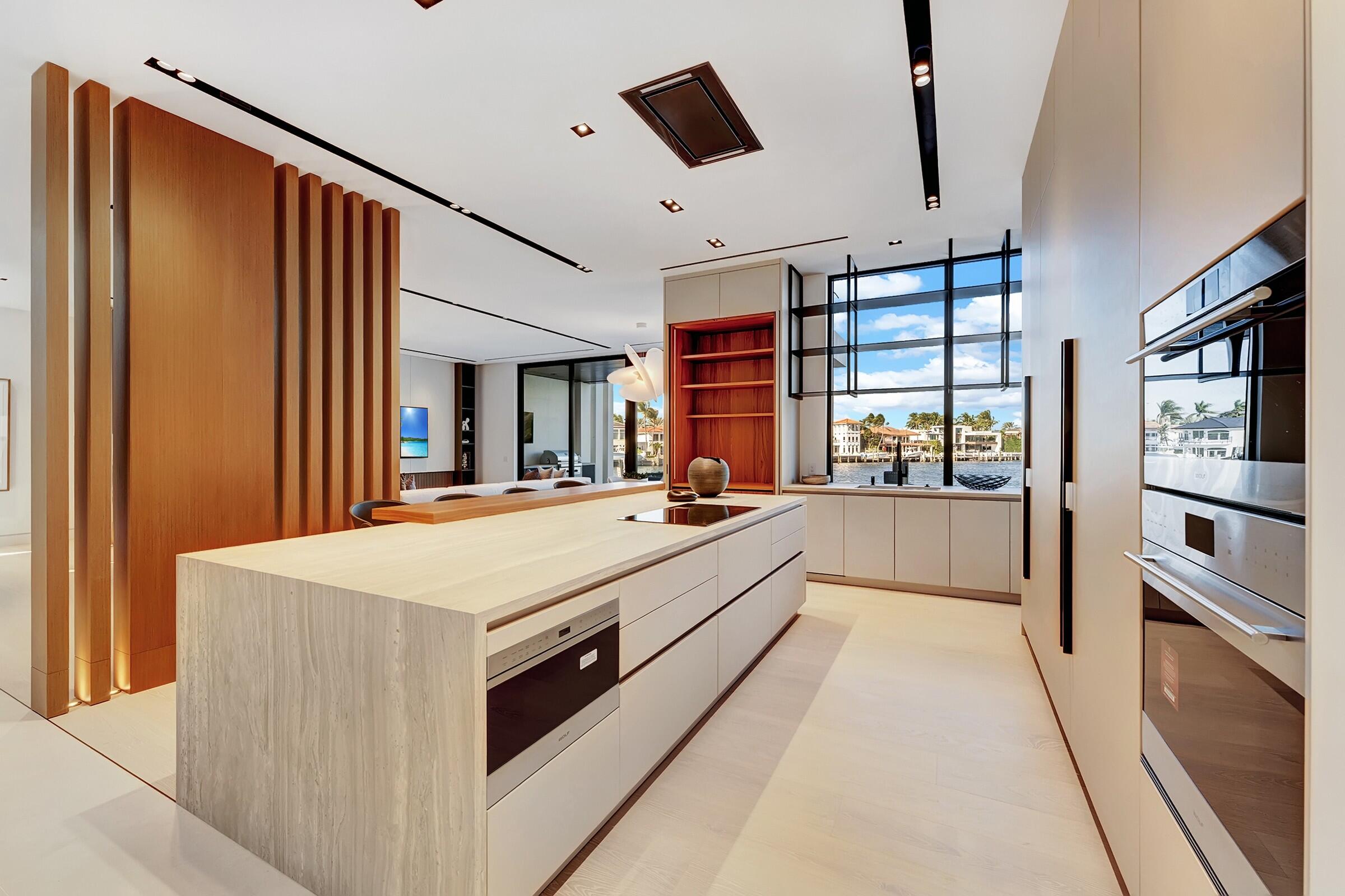 829 Orchid Boca Raton, FL 33432