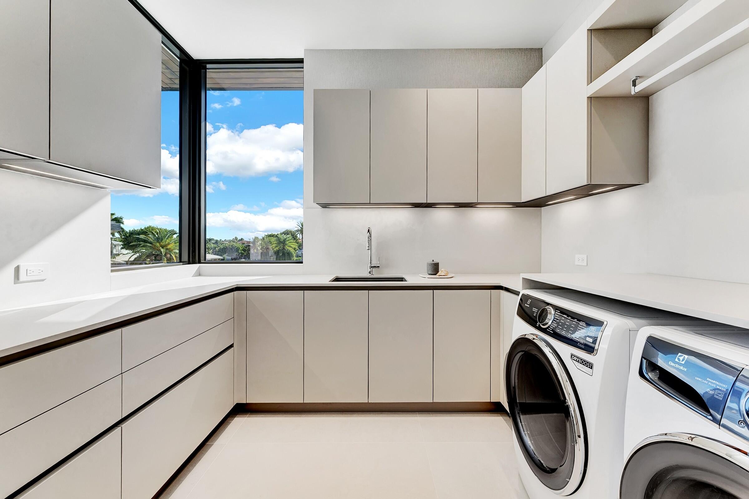 829 Orchid Boca Raton, FL 33432