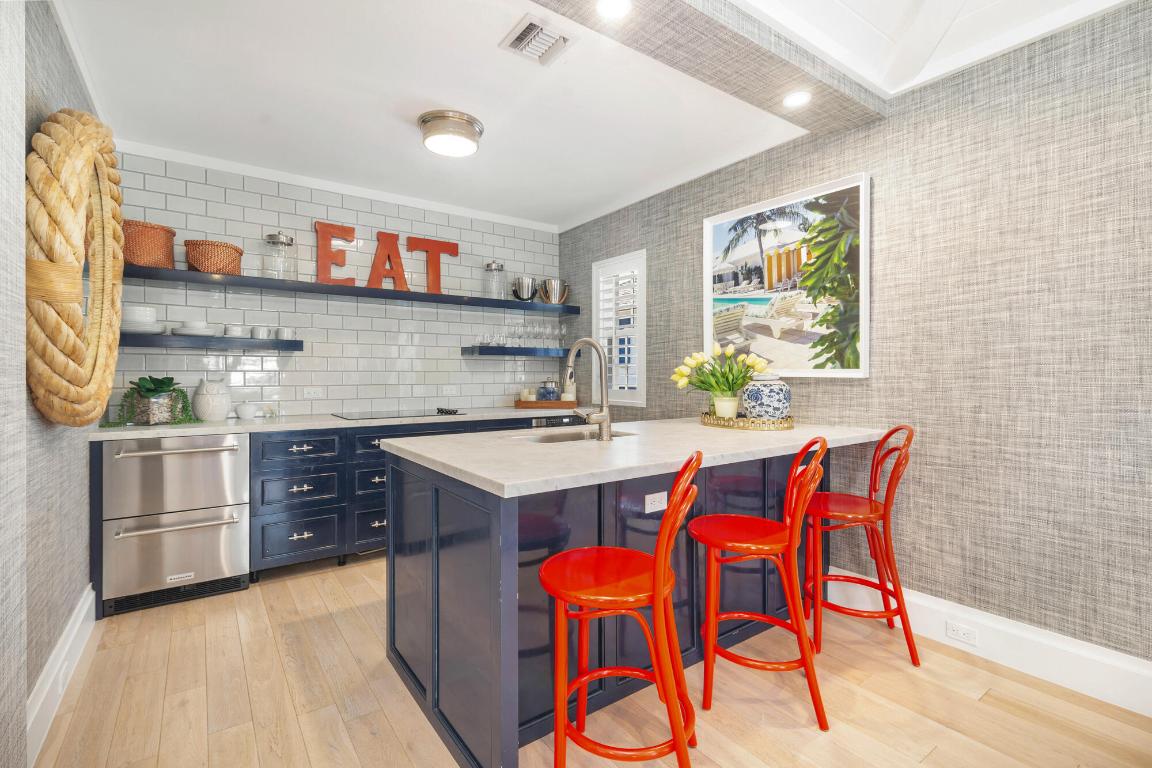 101 Palmetto West Palm Beach, FL 33405