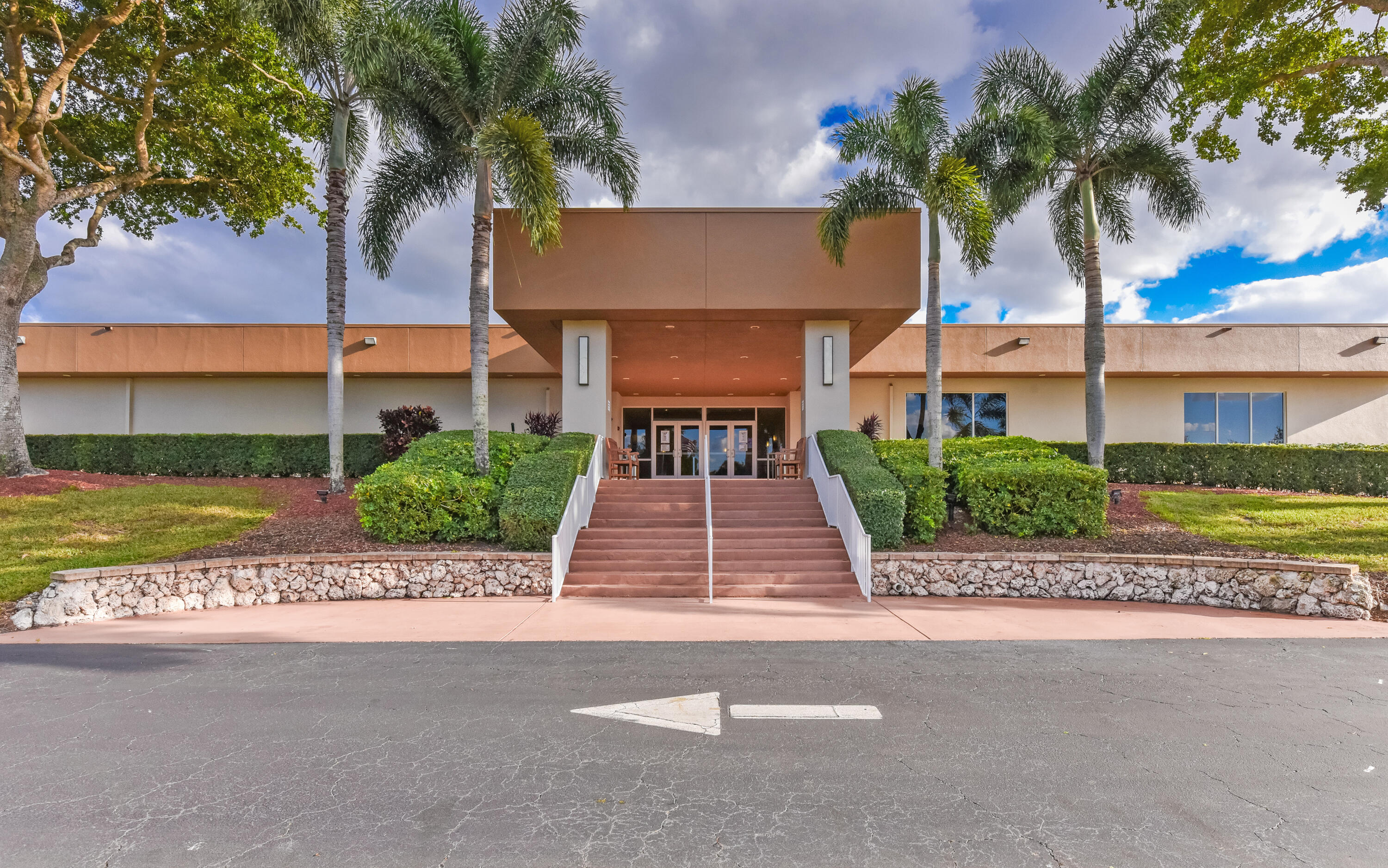 15342 Lakes Of Delray #98 Delray Beach, FL 33484