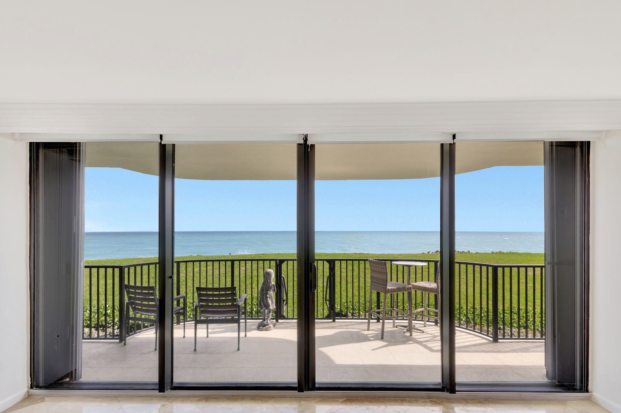 400 Beach #103 Tequesta, FL 33469