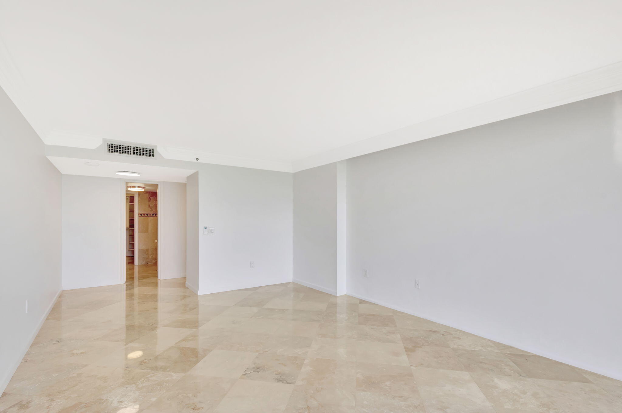 400 Beach #103 Tequesta, FL 33469