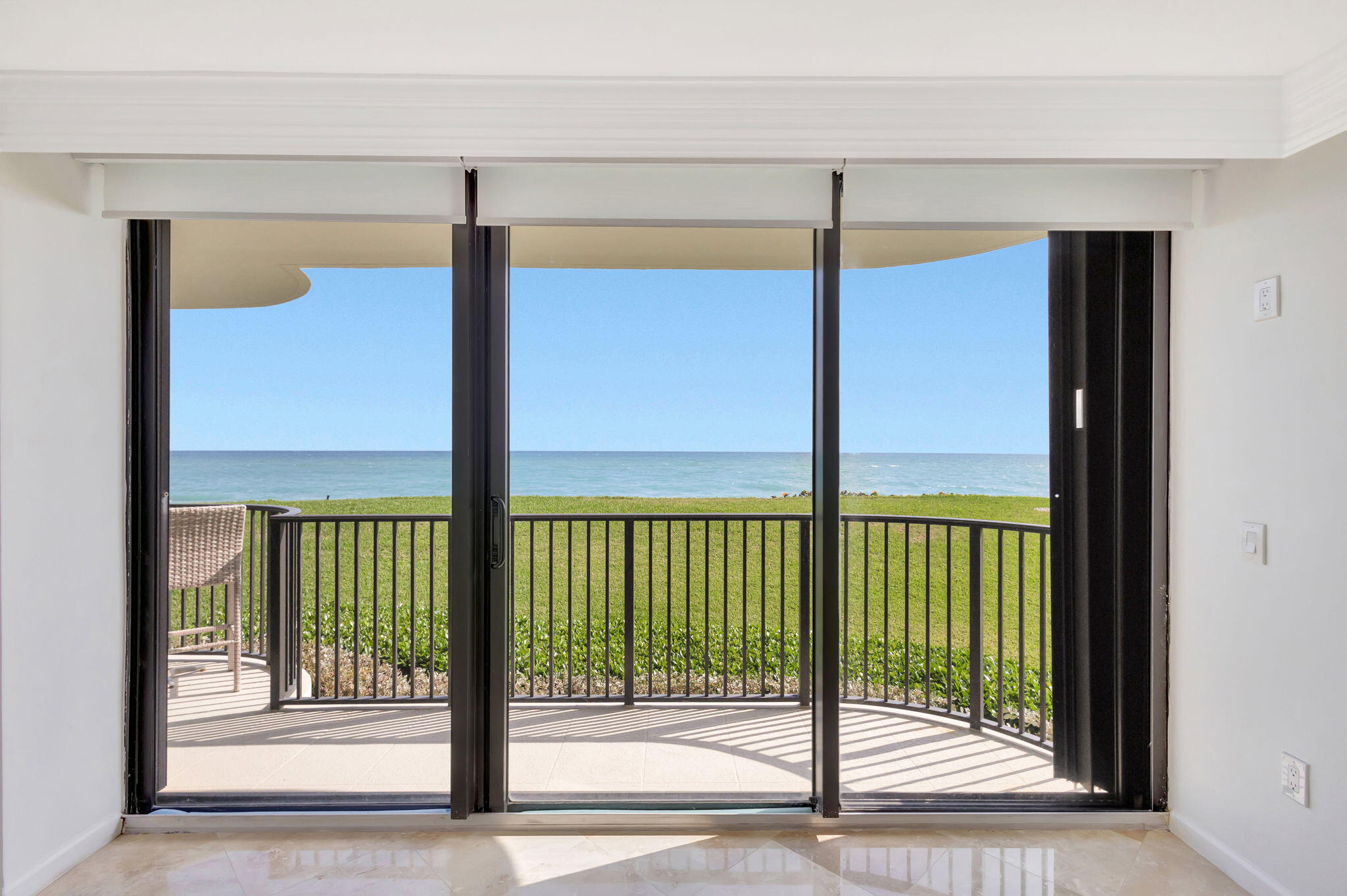 400 Beach #103 Tequesta, FL 33469