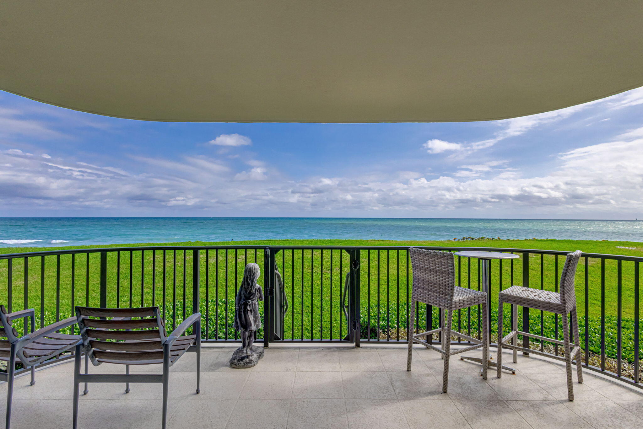 400 Beach #103 Tequesta, FL 33469