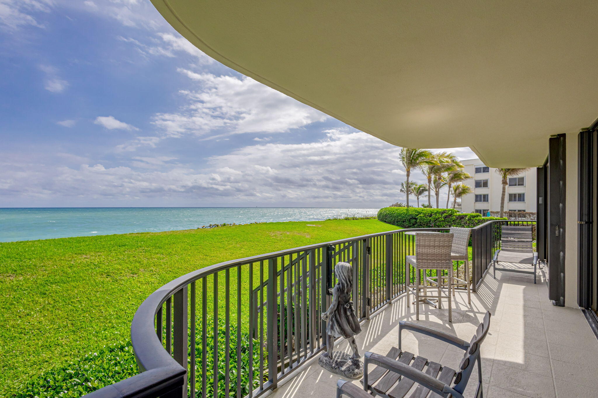 400 Beach #103 Tequesta, FL 33469