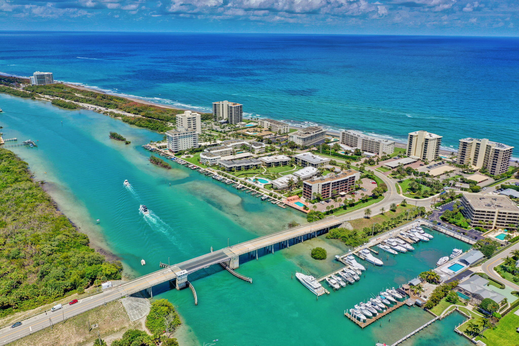 400 Beach #103 Tequesta, FL 33469