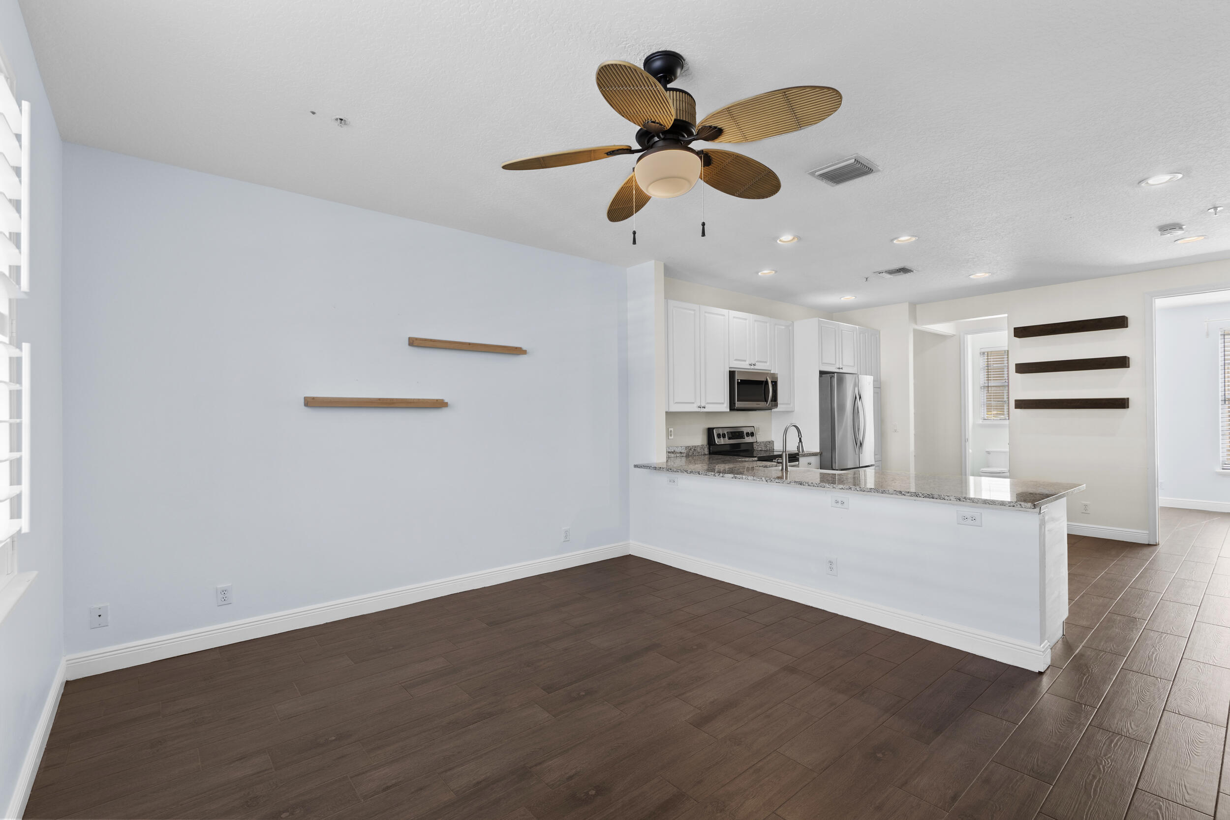 104 Osceola Jupiter, FL 33458