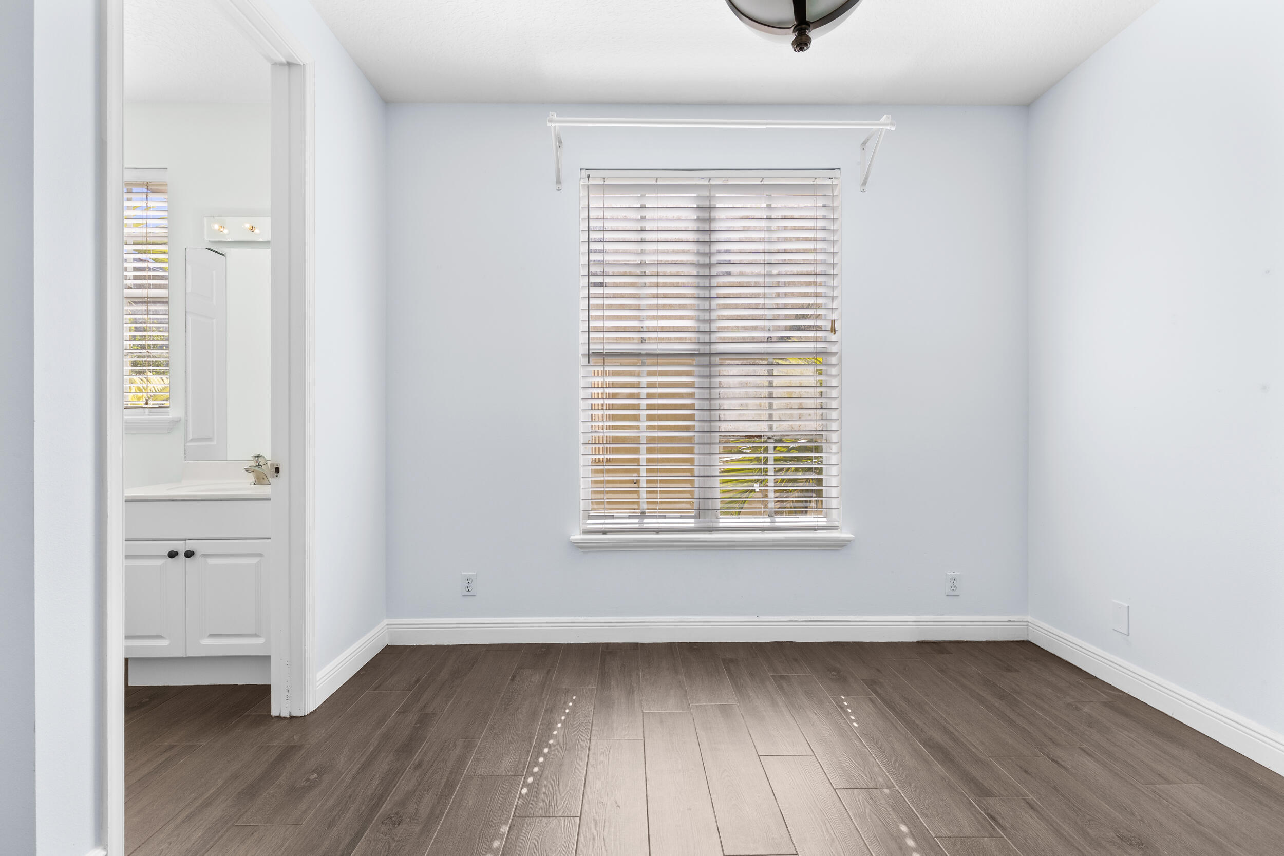 104 Osceola Jupiter, FL 33458