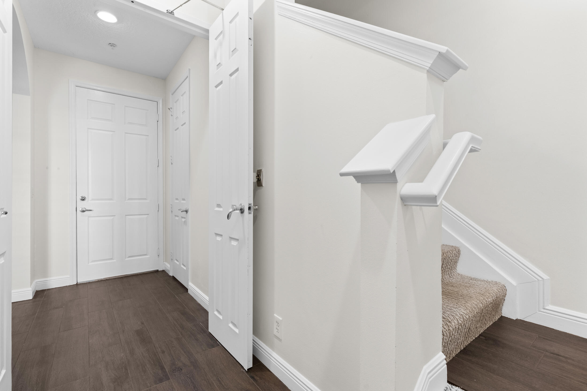 104 Osceola Jupiter, FL 33458