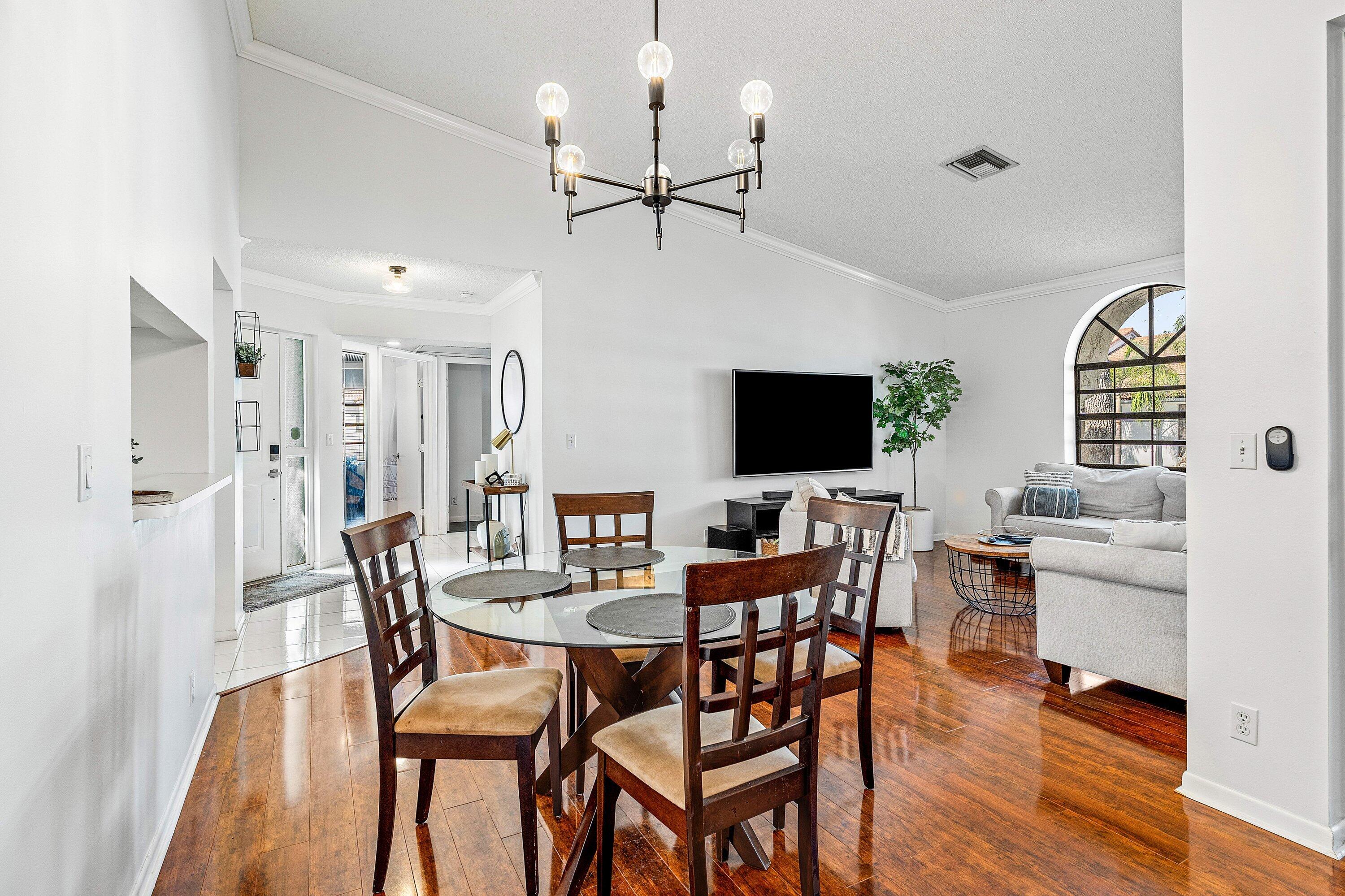 5406 Venetia #F Boynton Beach, FL 33437