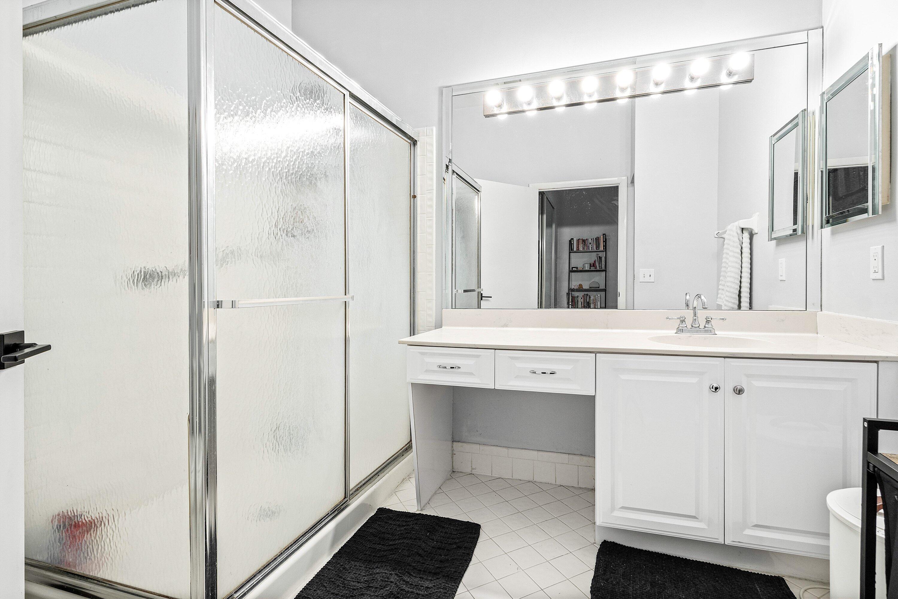 5406 Venetia #F Boynton Beach, FL 33437