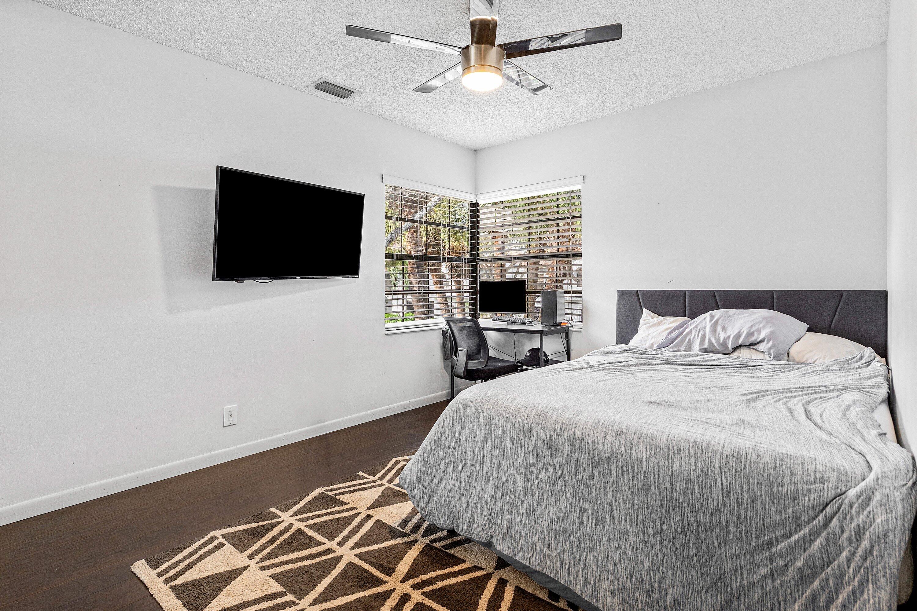 5406 Venetia #F Boynton Beach, FL 33437