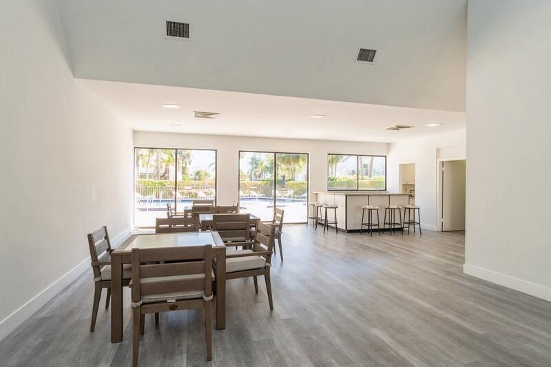 1605 S Us Hwy 1 #M1-202 Jupiter, FL 33477