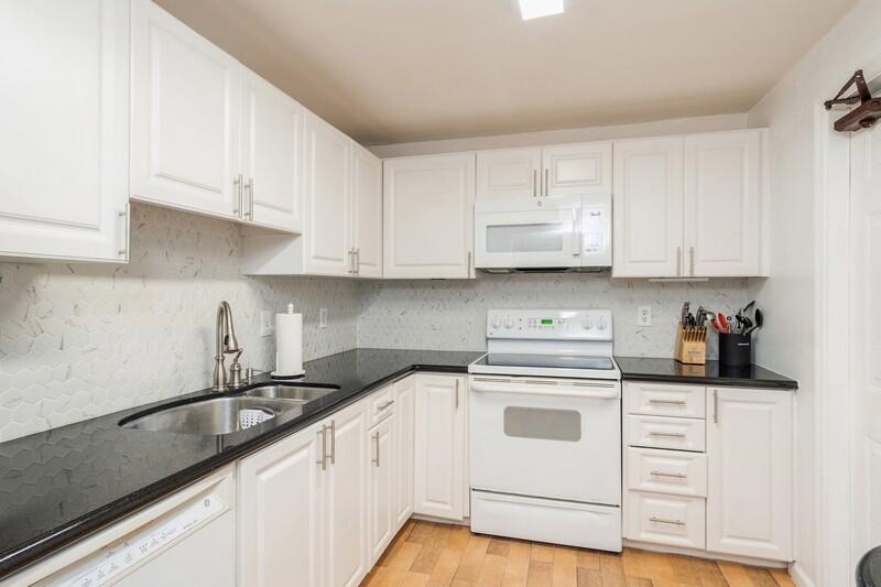 1605 S Us Hwy 1 #M1-202 Jupiter, FL 33477