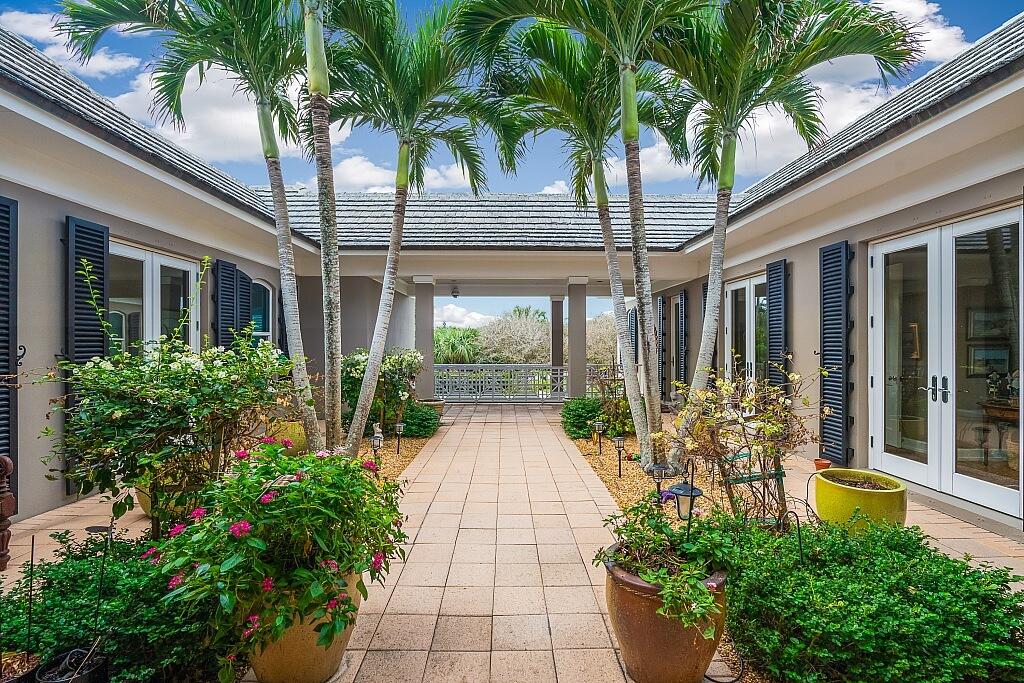 290 Bermuda Bay Vero Beach, FL 32963