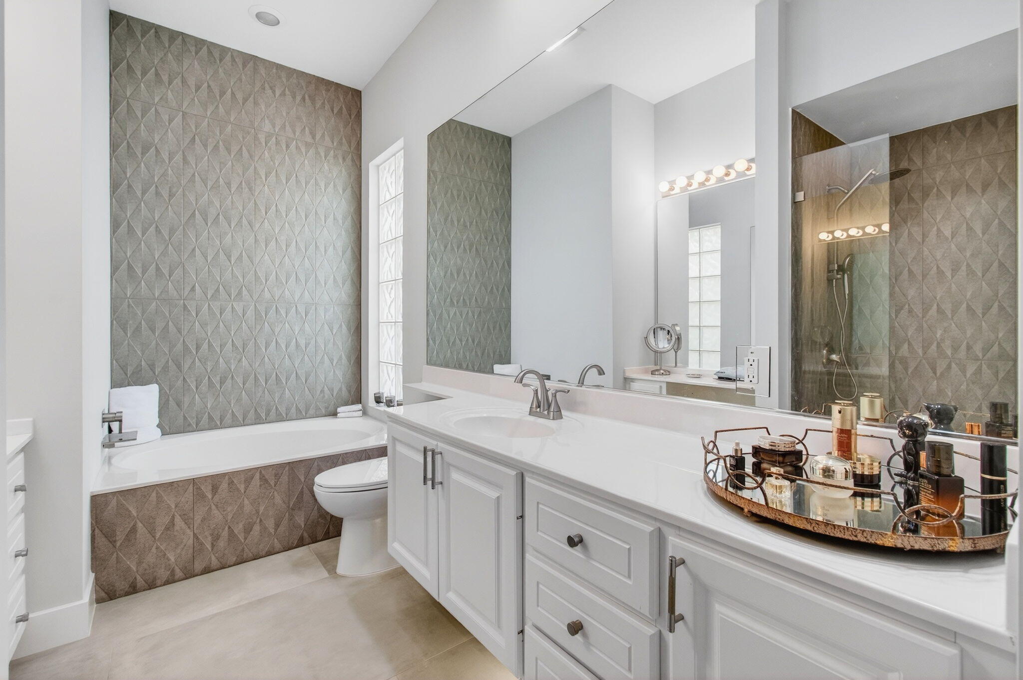 8103 Kaliko Wellington, FL 33414