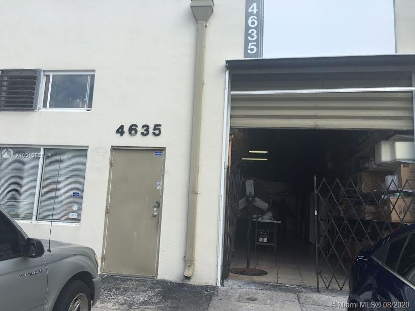 4635 SW 75th Ave