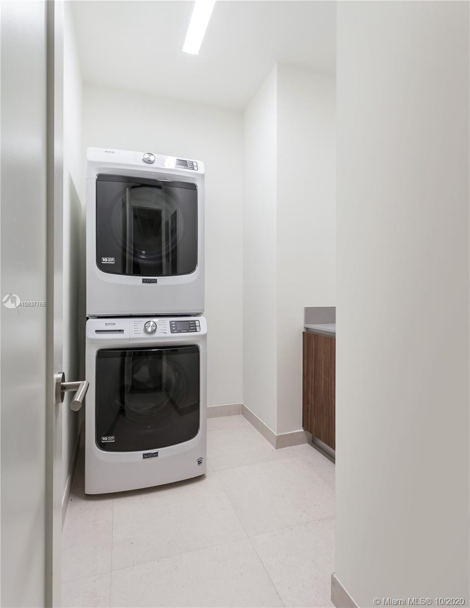 3581 E Glencoe #203 Miami, FL 33133