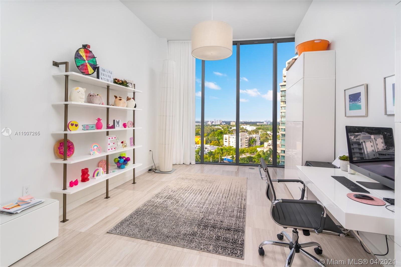 2821 S Bayshore Dr #11D Miami, FL 33133