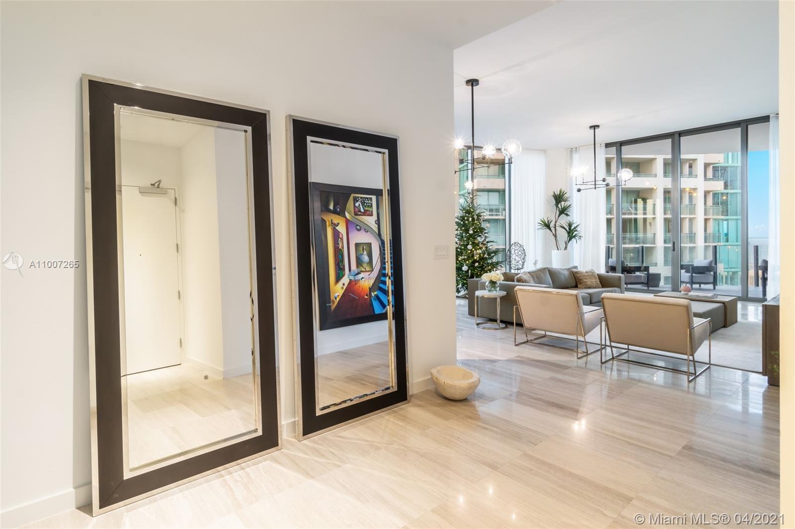 2821 S Bayshore Dr #11D Miami, FL 33133