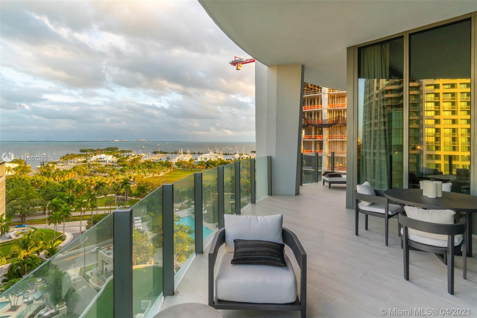 2821 S Bayshore Dr #11D Miami, FL 33133