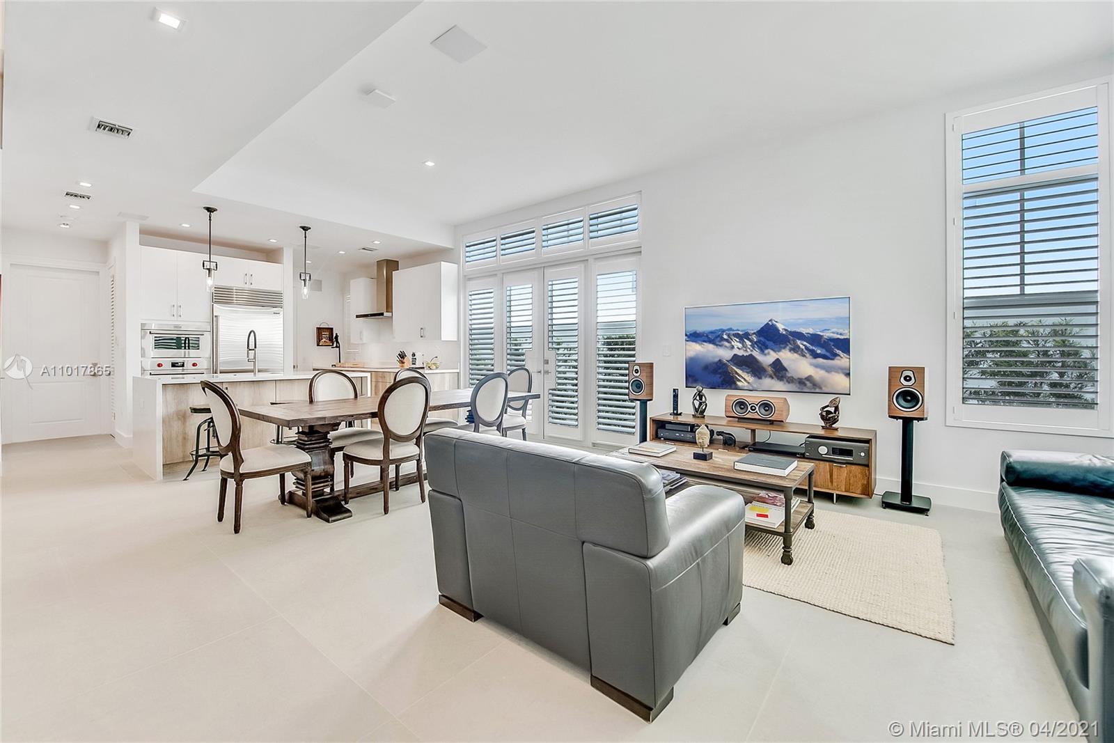 3404 Ponce de Leon Blvd #3404 Coral Gables, FL 33134