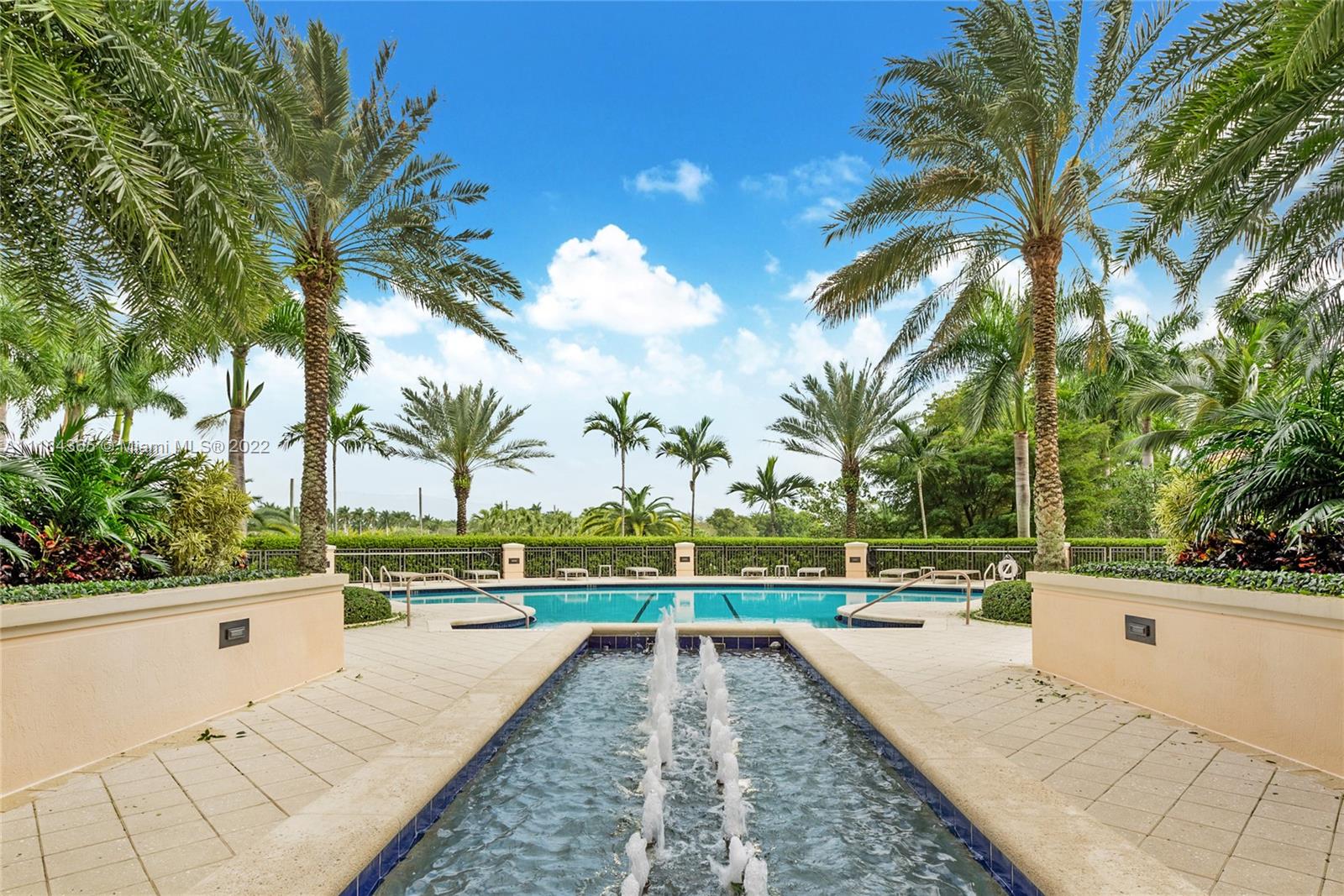 13621 Deering Bay Dr #301 Coral Gables, FL 33158