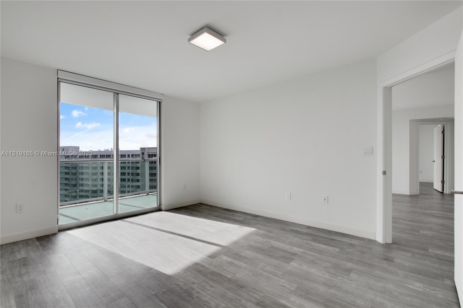 image Flamingo South Beach21