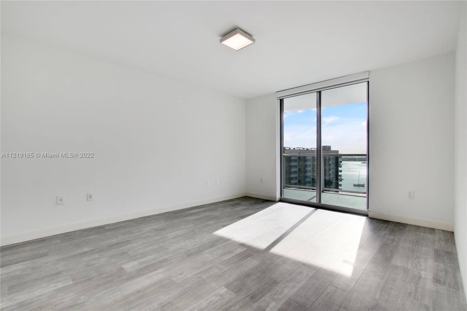 image Flamingo South Beach22