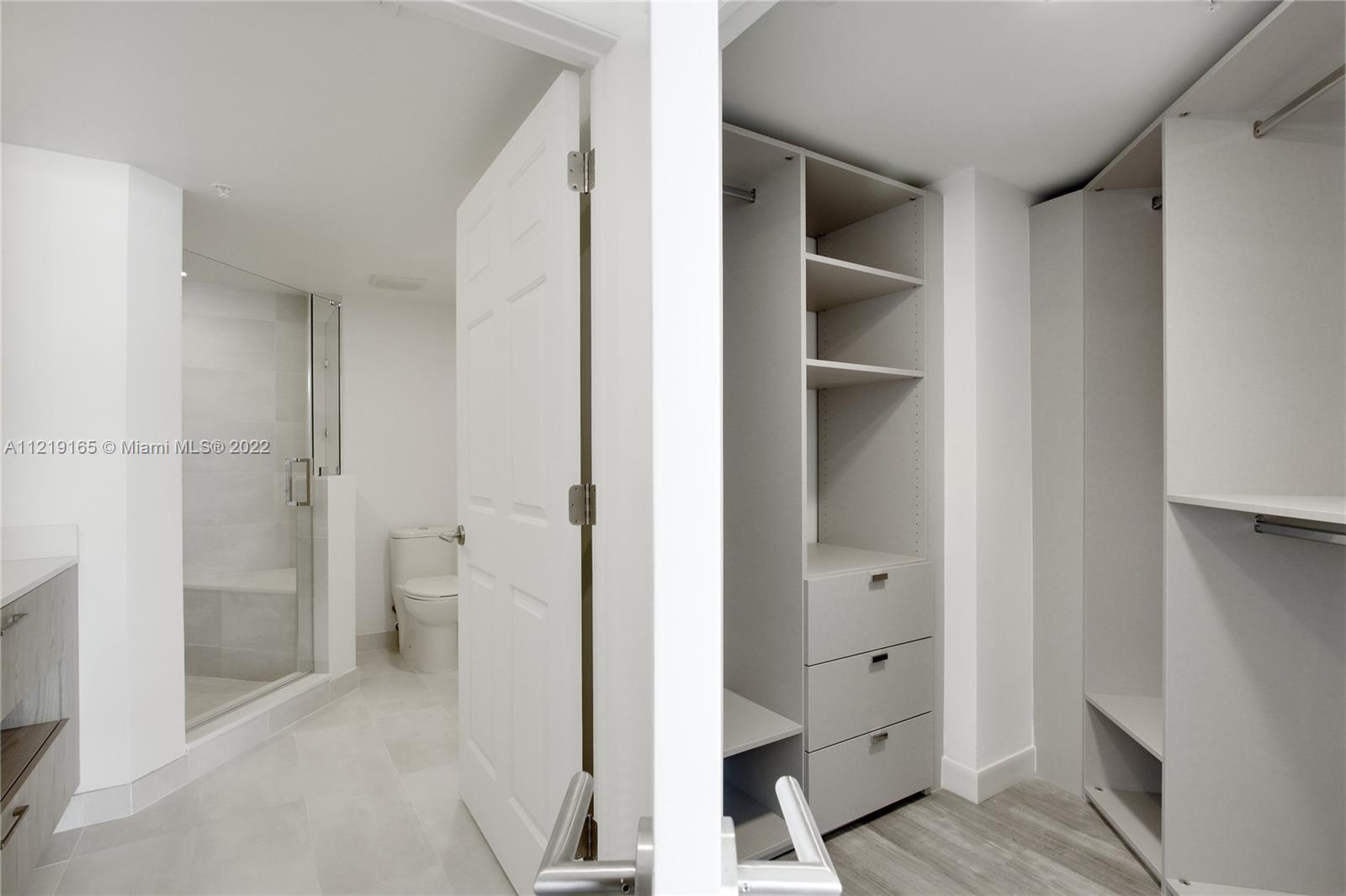 image Flamingo South Beach28