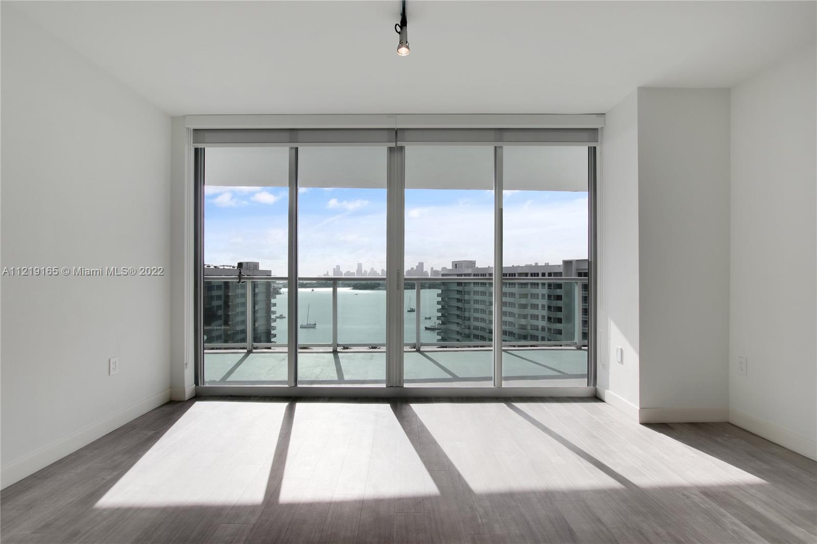 image Flamingo South Beach3