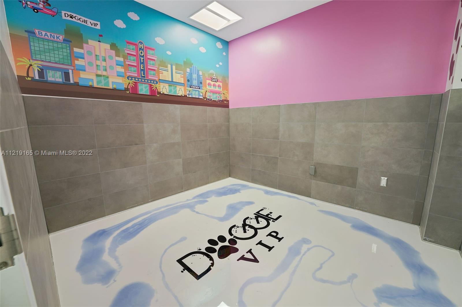 image Flamingo South Beach74