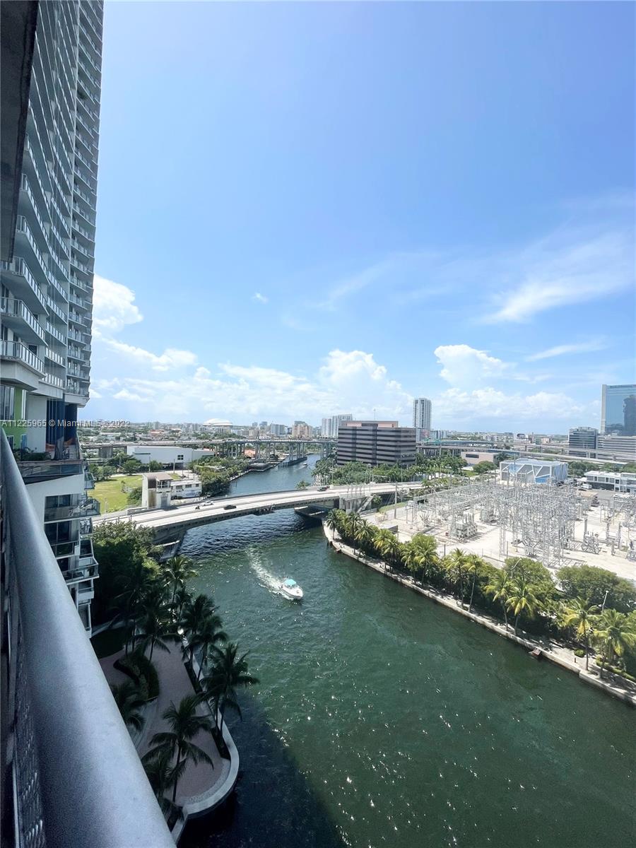 690 SW 1st Ct #1513