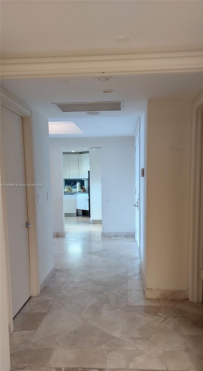 image Grand Bay Residences34